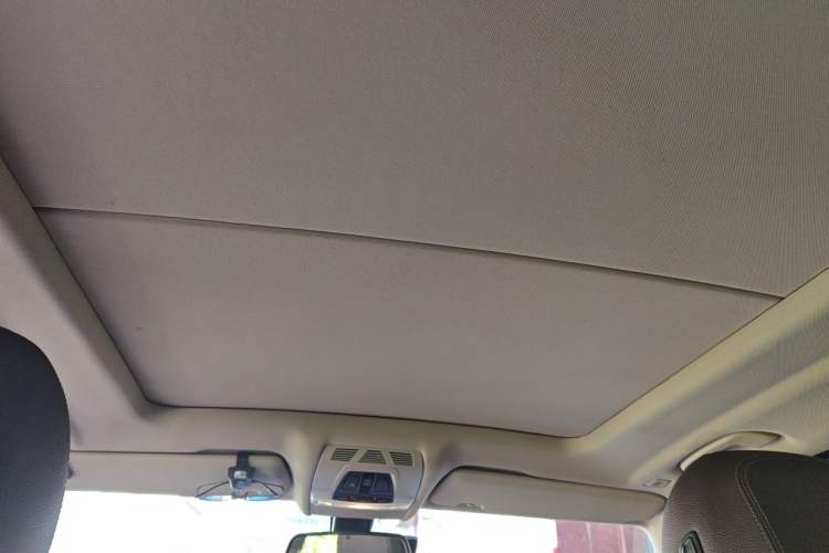 Used BMW X5 2017 xDrive28i Headliner