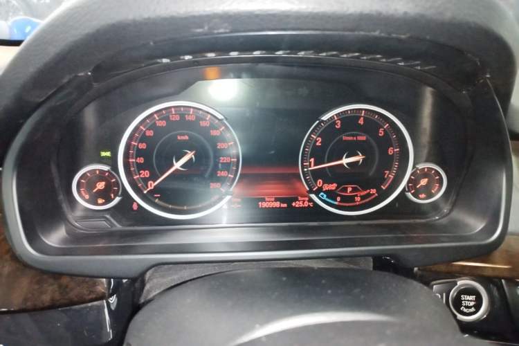Used BMW X5 2017 xDrive28i Instrument Cluster