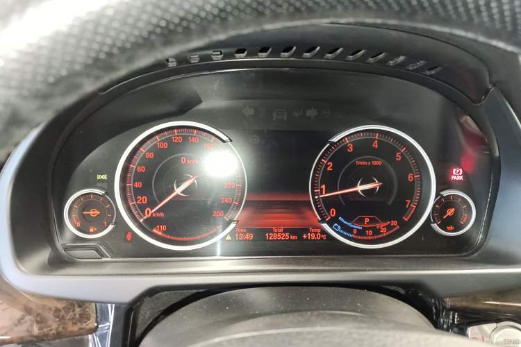 Used BMW X5 2017 xDrive28i Instrument Cluster