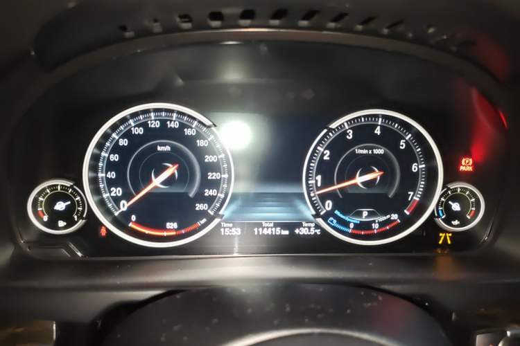 Used BMW X5  Instrument Cluster