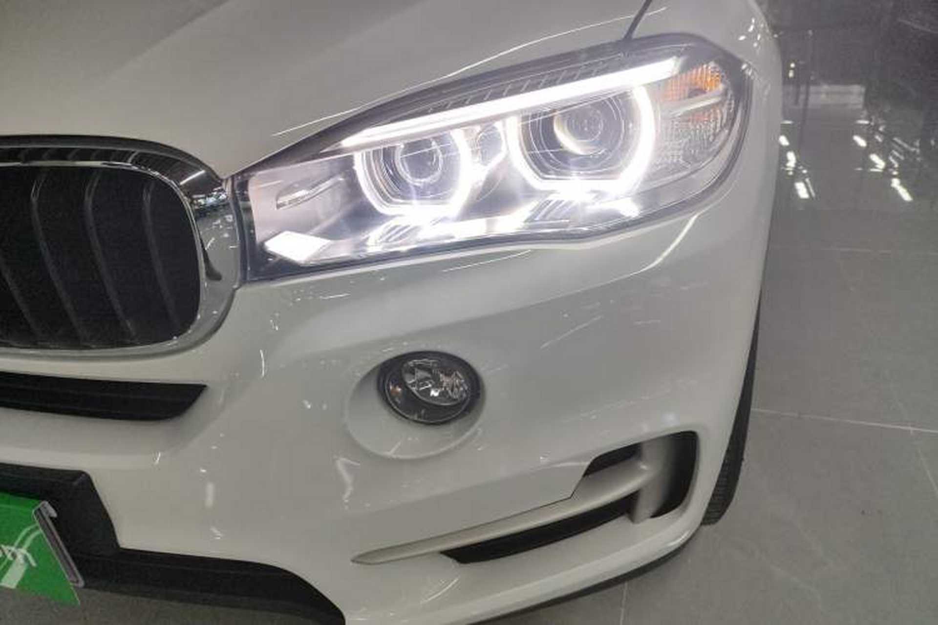 Used BMW X5 2017 xDrive35i Middle East Left Front Headlight
