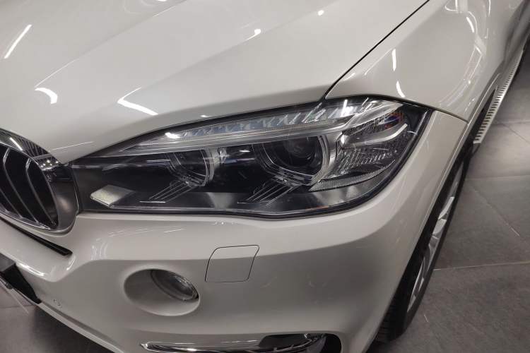 Used BMW X5 2017 xDrive28i Left Front Headlight