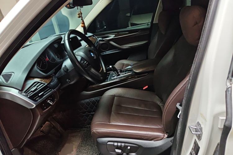 Used BMW X5 2017 xDrive35i Elegant Edition Left Front Seat