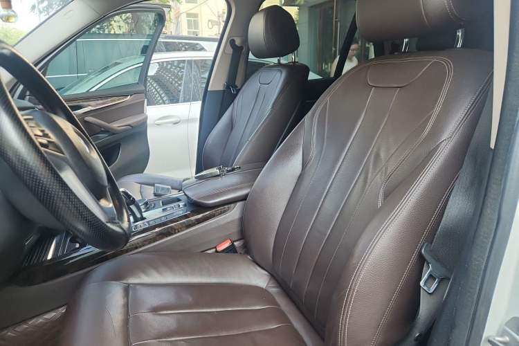Used BMW X5 2017 xDrive35i Elegant Edition Left Front Seat