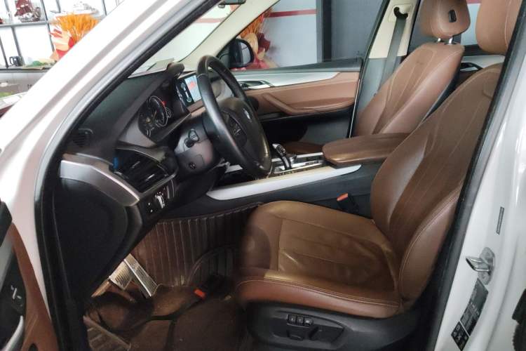 Used BMW X5 2017 xDrive35i parallel import Left Front Seat