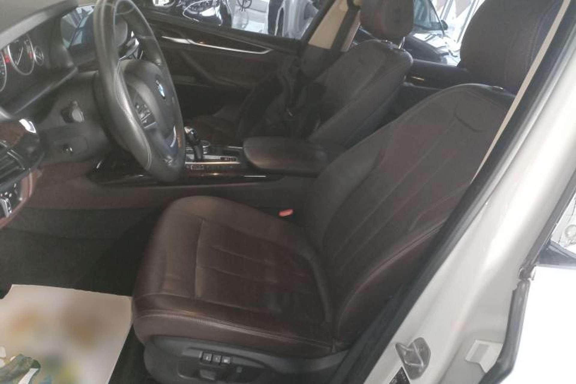 Used BMW X5 2017 xDrive28i Left Front Seat