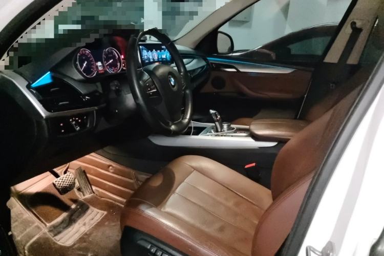 Used BMW X5  Left Front Seat