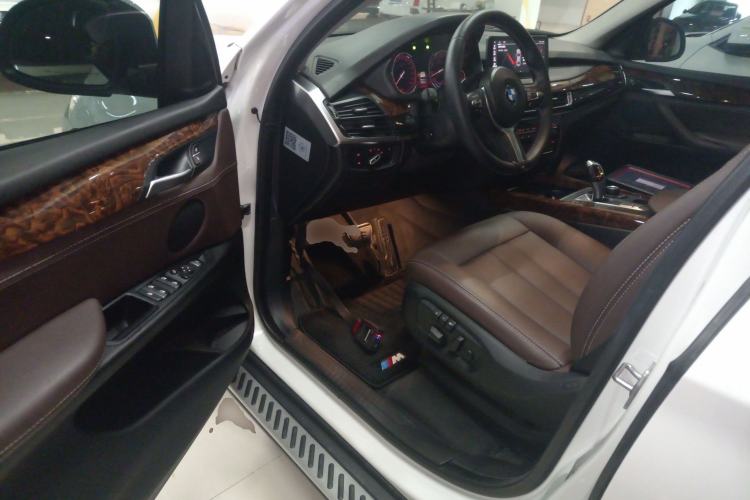 Used BMW X5 2017 xDrive35i parallel import Left Front Seat