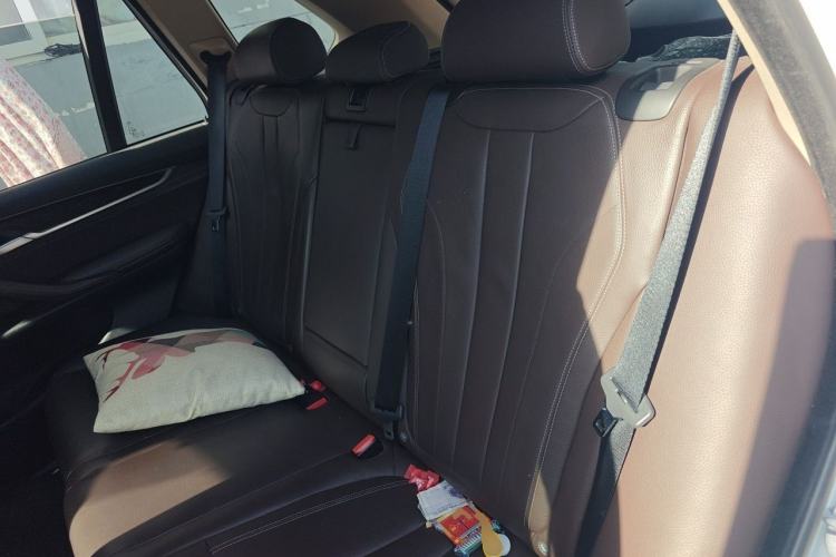 Used BMW X5 2017 xDrive28i Left Rear Seat