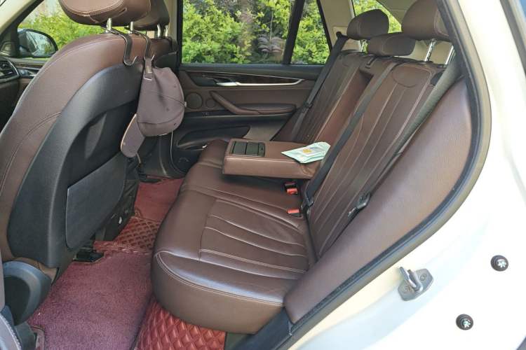 Used BMW X5 2017 xDrive28i Left Rear Seat