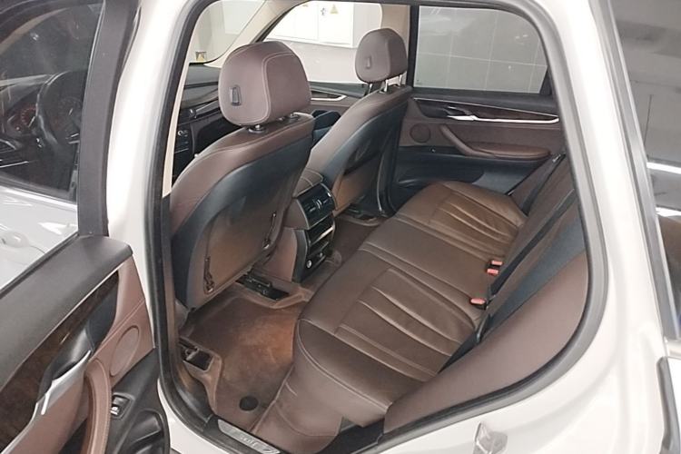Used BMW X5 2017 xDrive28i Left Rear Seat