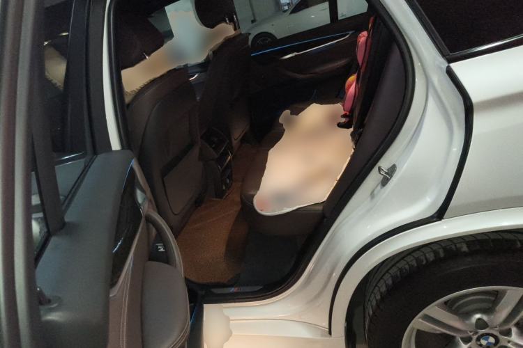 Used BMW X5 2017 xDrive35i M Sport Edition Left Rear Seat