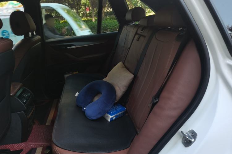 Used BMW X5 2017 xDrive35i M Sport Edition Left Rear Seat