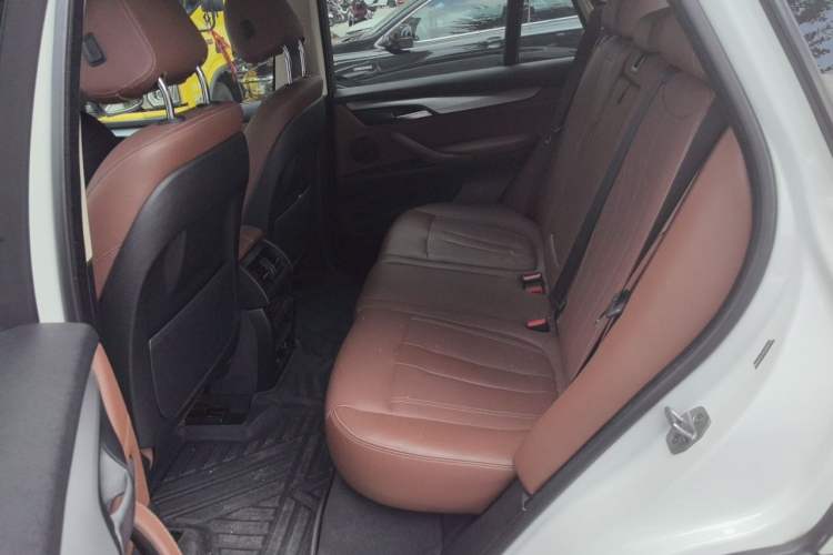 Used BMW X5 2017 xDrive35i Elegant Edition Left Rear Seat