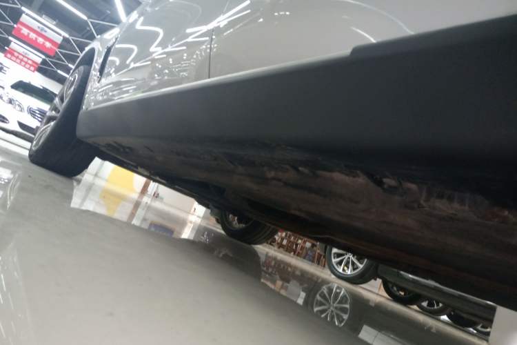 Used BMW X5 2017 xDrive35i parallel import Left Side Sill