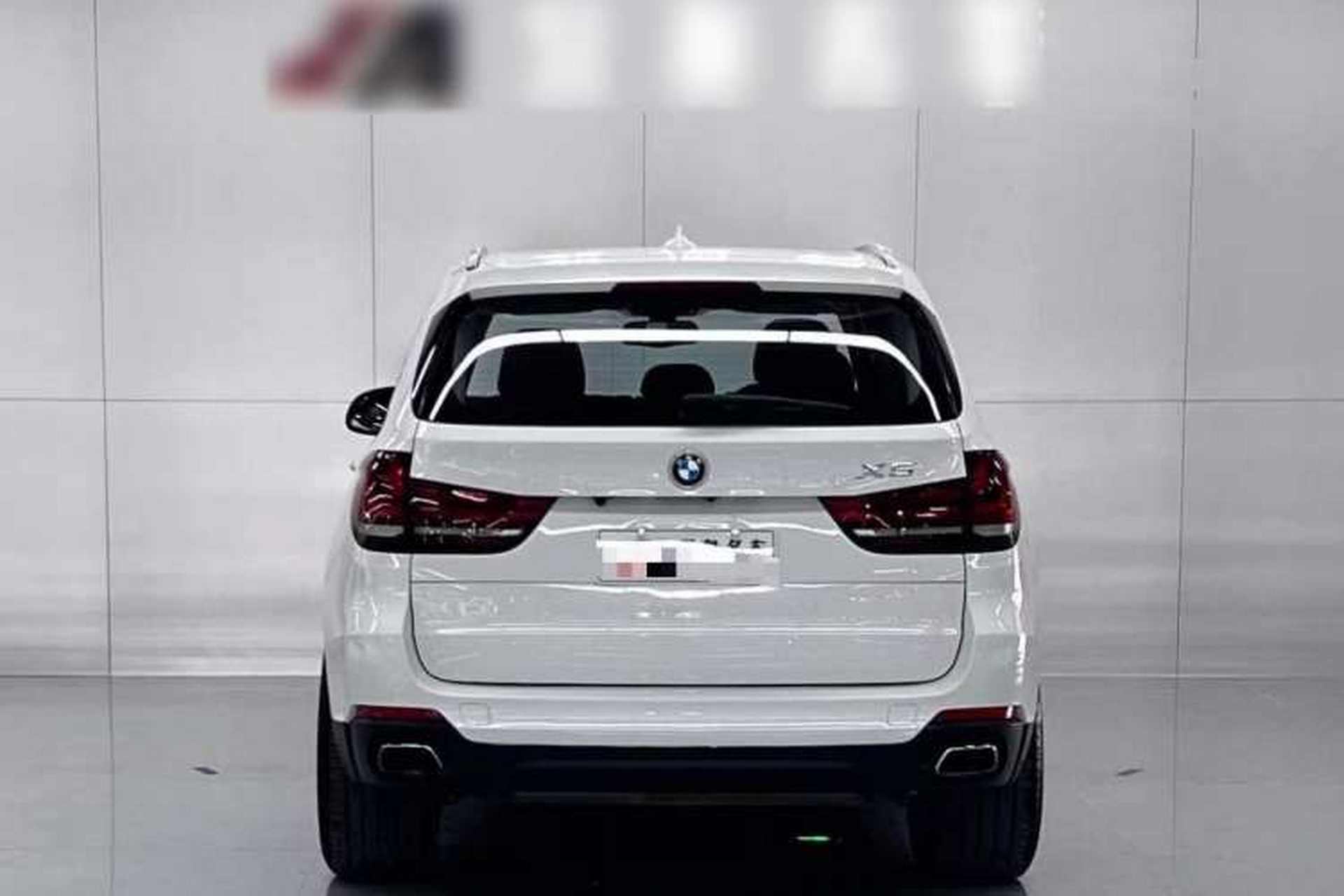 Used BMW X5 2017 xDrive35i Middle East Rear
