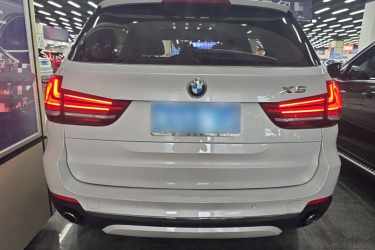 Used BMW X5 2017 xDrive28i Rear