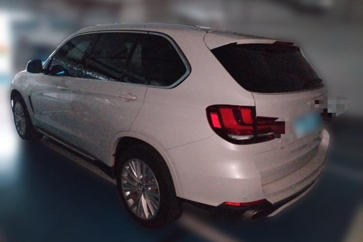 Used BMW X5 2017 xDrive28i Rear Left 45 Deg