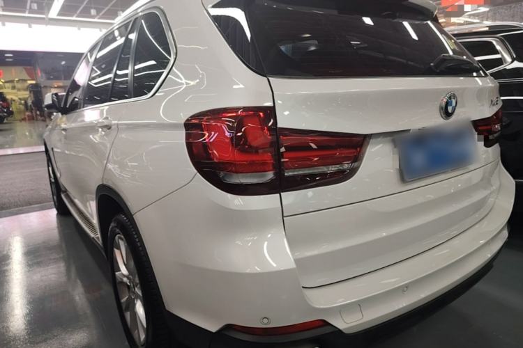Used BMW X5 2017 xDrive35i Standard Model U.S. Specification Rear Left 45 Deg
