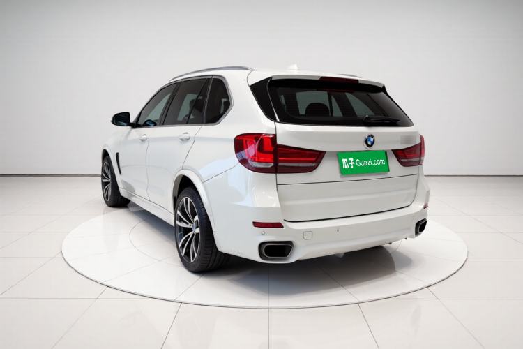 Used BMW X5 2017 xDrive28i Rear Left 45 Deg