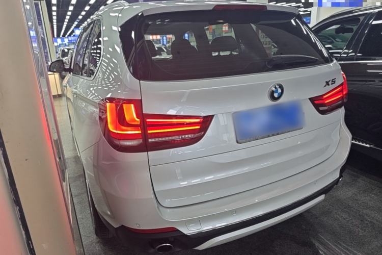 Used BMW X5 2017 xDrive28i Rear Left 45 Deg