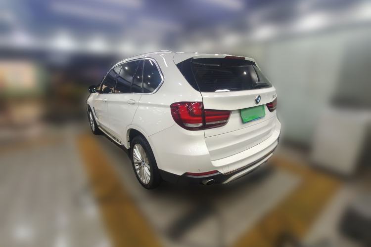 Used BMW X5 2017 xDrive28i Rear Left 45 Deg