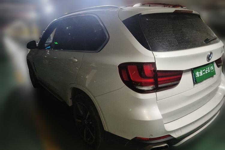 Used BMW X5 2017 xDrive35i Elegant Edition Rear Left 45 Deg