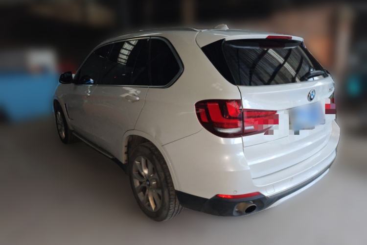 Used BMW X5 2017 xDrive28i Rear Left 45 Deg