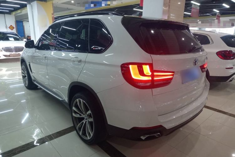 Used BMW X5 2017 xDrive35i parallel import Rear Left 45 Deg