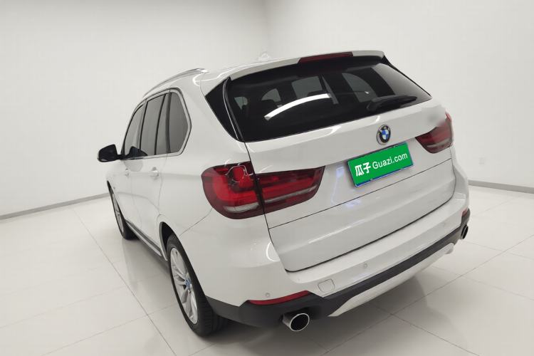 Used BMW X5 2017 xDrive28i Rear Left 45 Deg