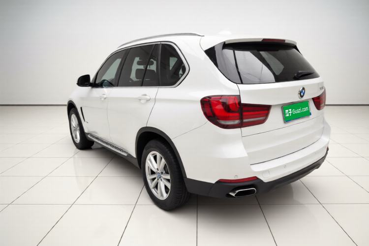 Used BMW X5 2017 xDrive35i Elegant Edition Rear Left 45 Deg