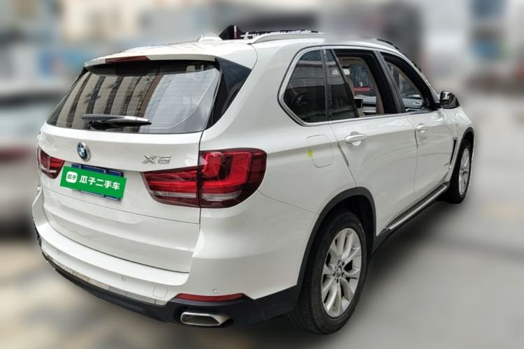 Used BMW X5  Rear Right 45 Deg