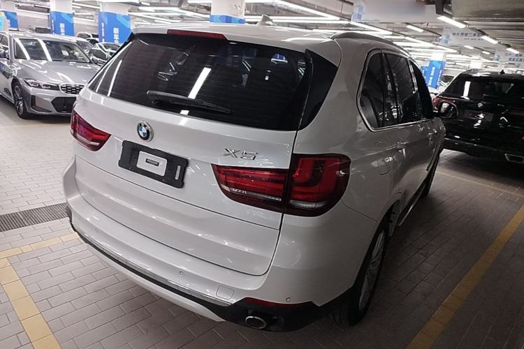 Used BMW X5 2017 xDrive28i Rear Right 45 Deg