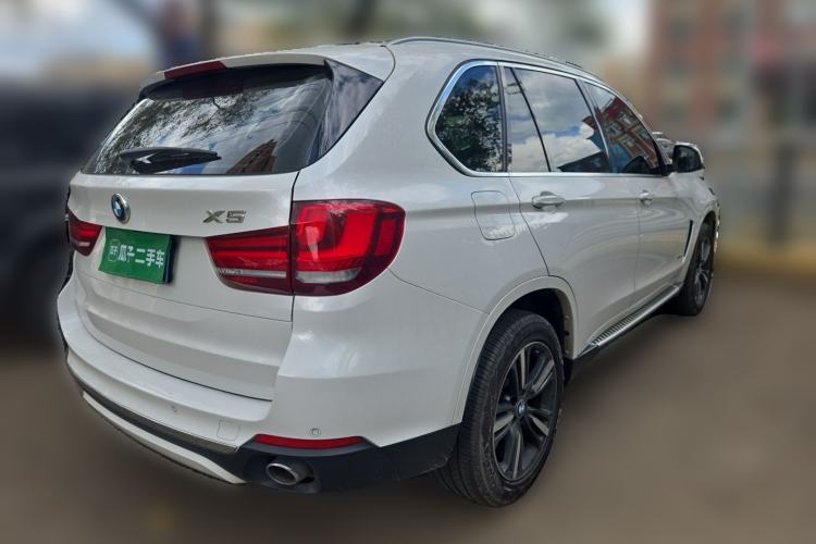 Used BMW X5  Rear Right 45 Deg