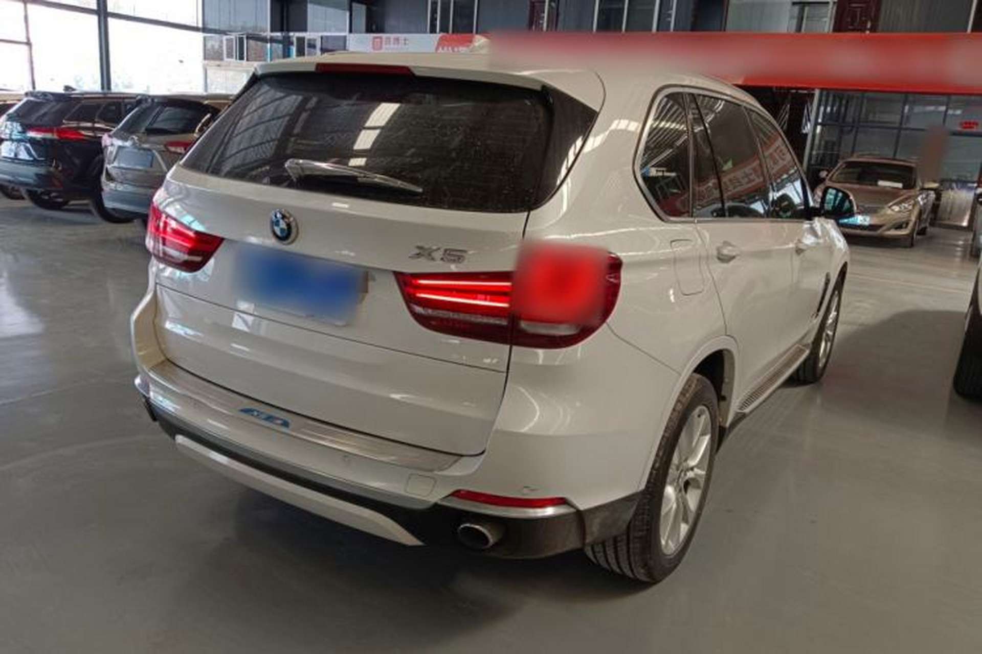 Used BMW X5 2017 xDrive28i Rear Right 45 Deg
