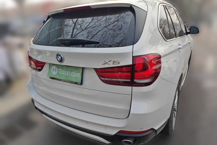 Used BMW X5 2017 xDrive28i Rear Right 45 Deg