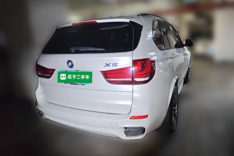 Used BMW X5  Rear Right 45 Deg