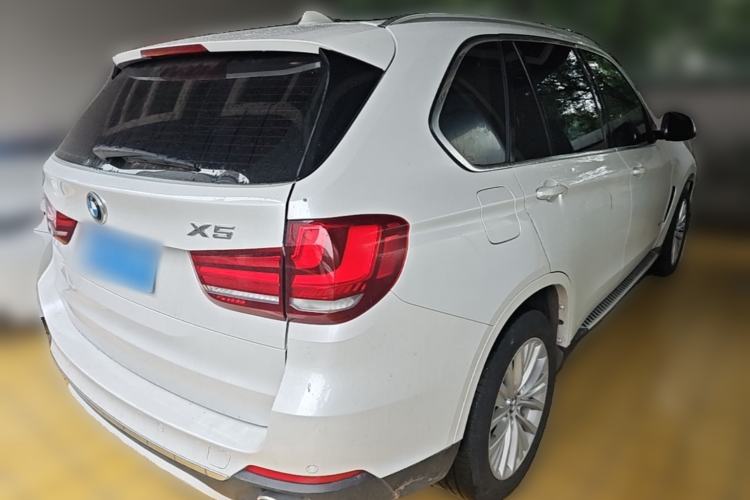 Used BMW X5 2017 xDrive28i Rear Right 45 Deg