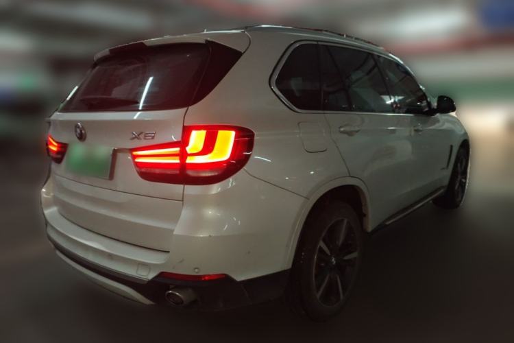 Used BMW X5 2017 xDrive35i Elegant Edition Rear Right 45 Deg