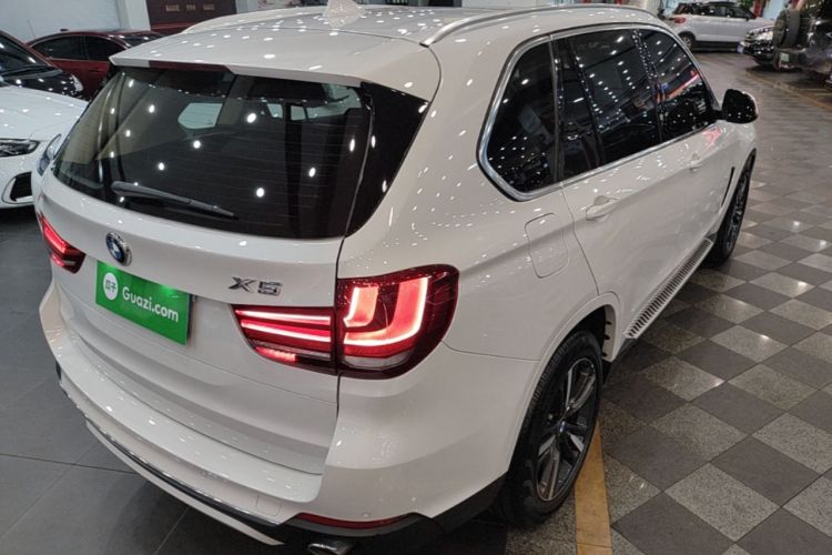 Used BMW X5 2017 xDrive35i Elegant Edition Rear Right 45 Deg