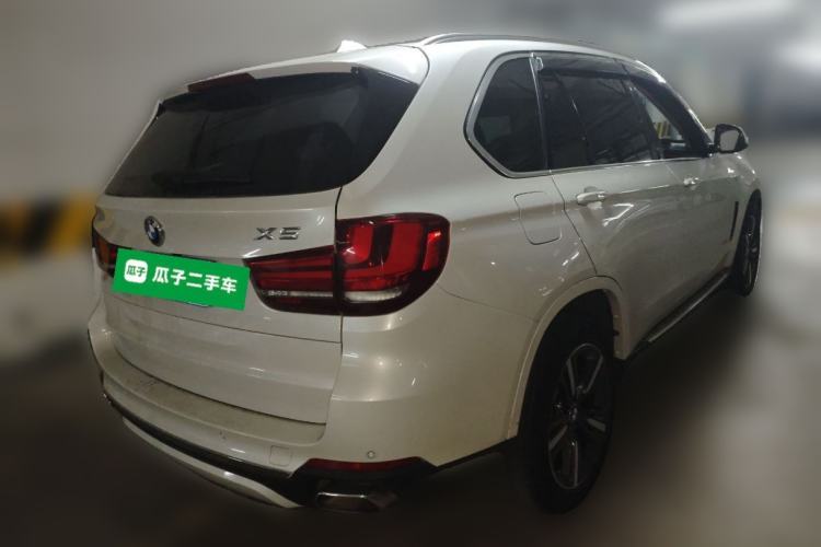 Used BMW X5 2017 xDrive35i Elegant Edition Rear Right 45 Deg