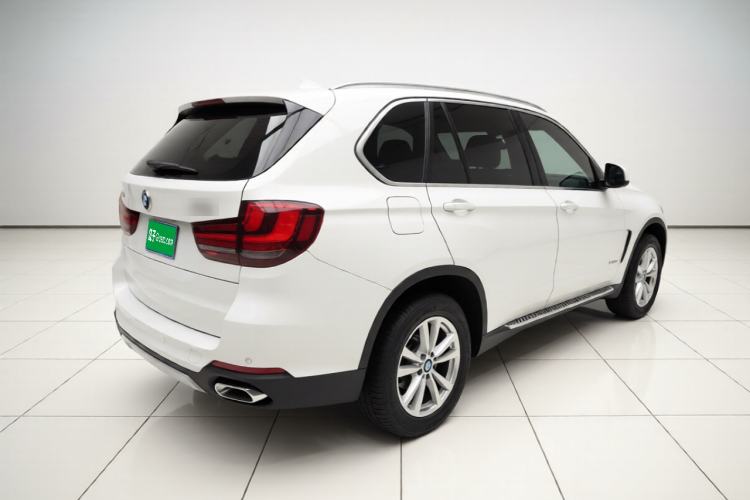 Used BMW X5 2017 xDrive35i Elegant Edition Rear Right 45 Deg
