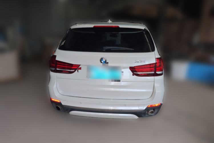 Used BMW X5 2017 xDrive28i Rear