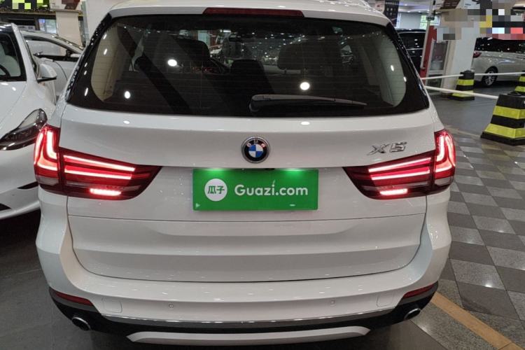 Used BMW X5 2017 xDrive35i Elegant Edition Rear