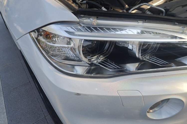 Used BMW X5 2017 xDrive35i Elegant Edition Right Front Headlight