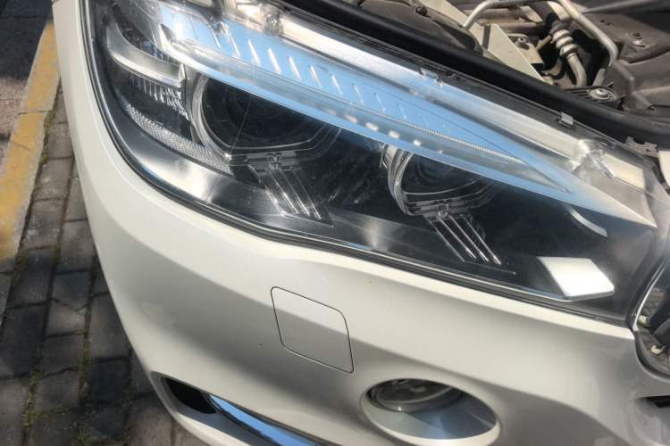 Used BMW X5 2017 xDrive35i Elegant Edition Right Front Headlight