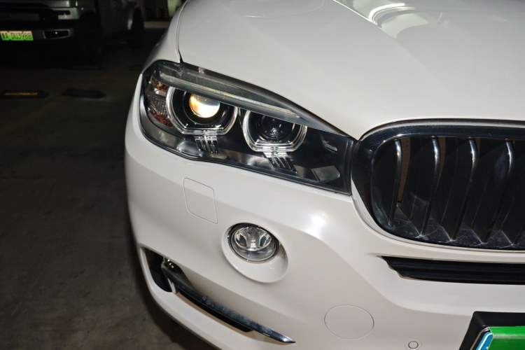 Used BMW X5 2017 xDrive28i Right Front Headlight