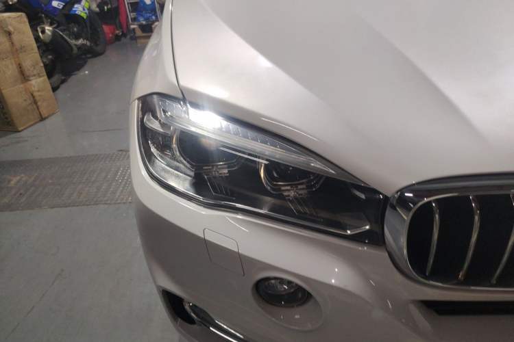 Used BMW X5 2017 xDrive35i Elegant Edition Right Front Headlight