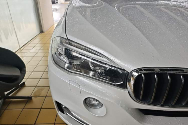 Used BMW X5 2017 xDrive28i Right Front Headlight