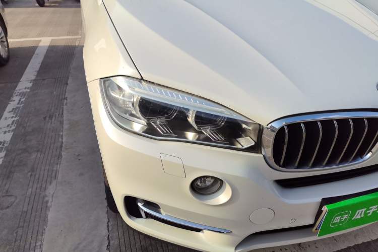 Used BMW X5 2017 xDrive35i Elegant Edition Right Front Headlight